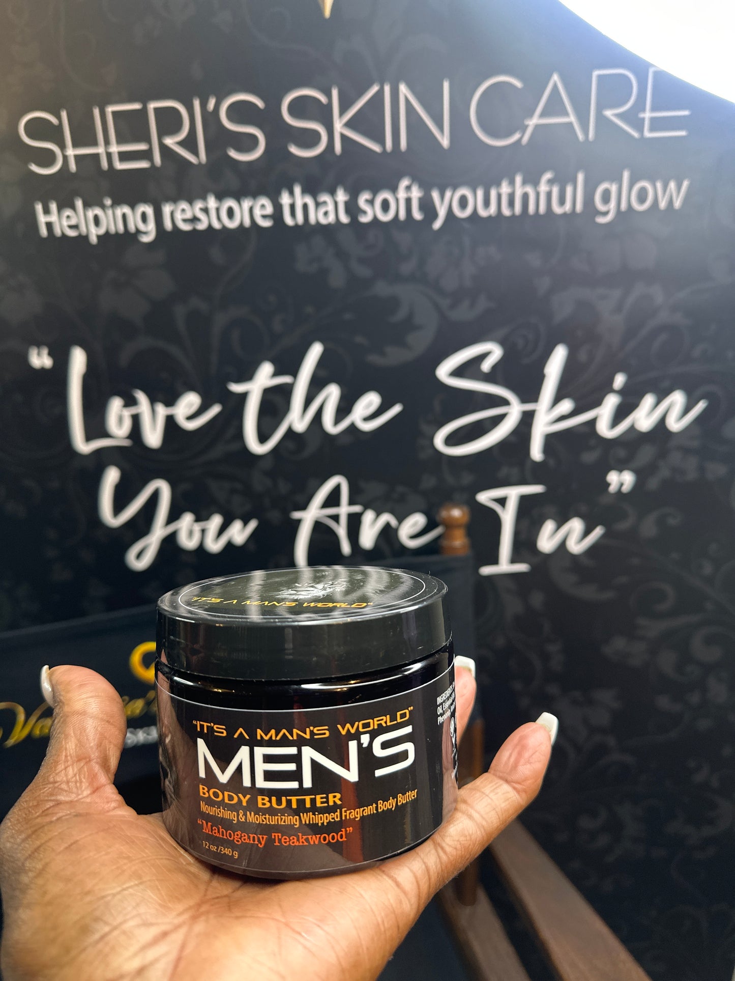 It’s A Man’s World Body Butter (Mahogany Teakwood)