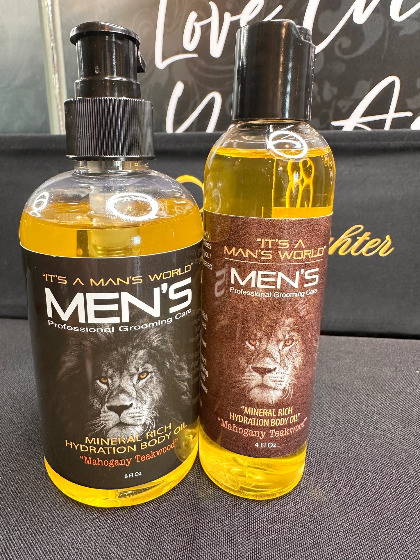 It's A Man's World Body Oil (Mahogany Teakwood)